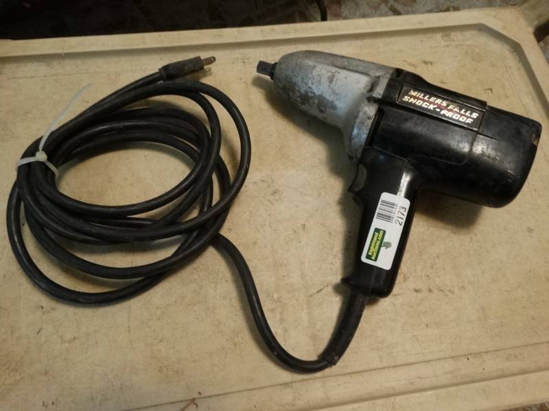 lot 2173 image: Miller Falls Impact Wrench. Works