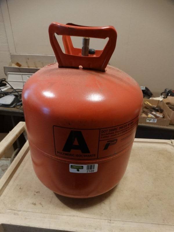 lot 2189 image: Full Tank Of 3M Polyurethane Insulation Adhesive
