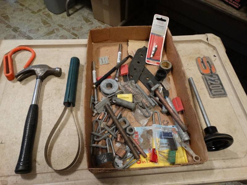 lot 2196 image: Hammer, Pet Groomer, Lots of Hardware