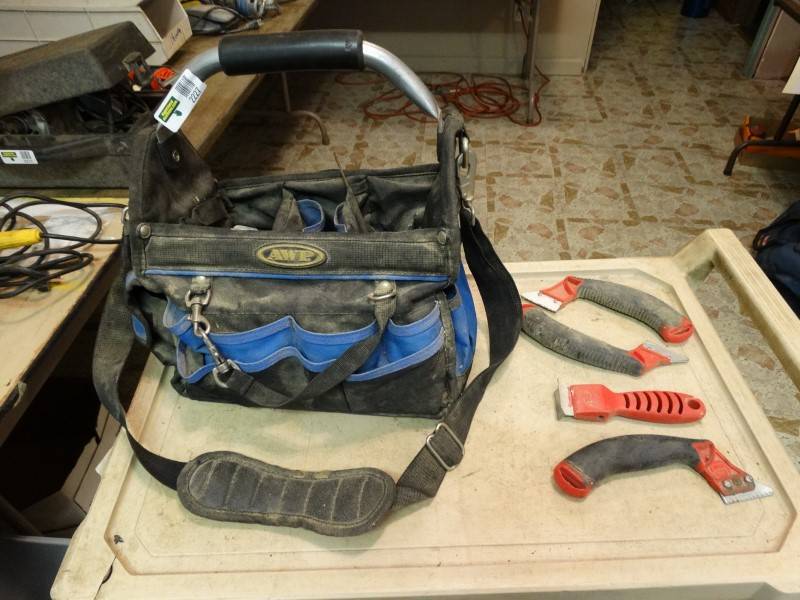 lot 2227 image: Grout Removal Saws With A Nice Awp Tool Bag