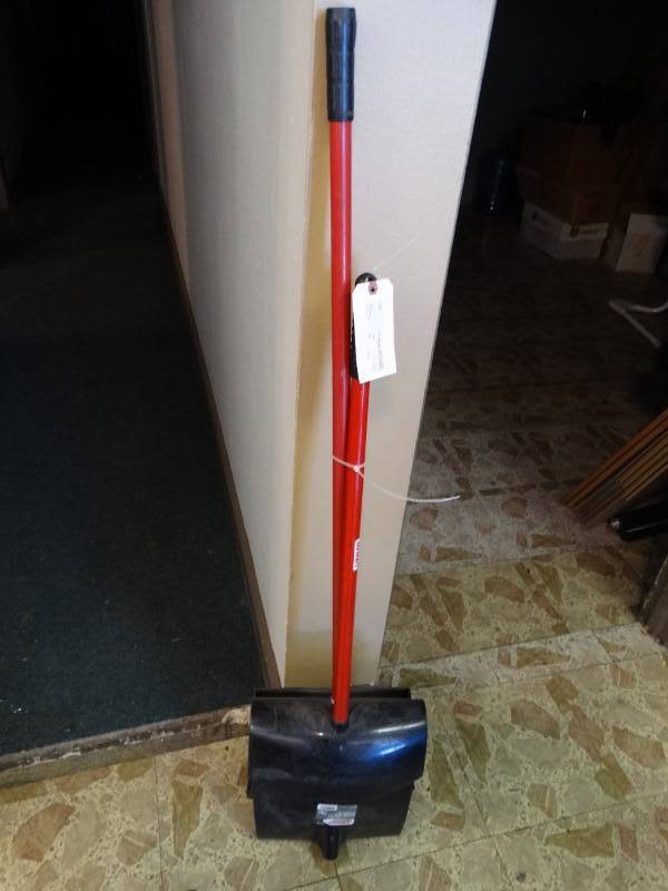 lot 2244 image: Broom & Handled Dust Scoop