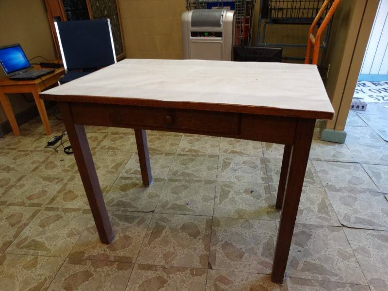 lot 2275 image: Small Wooden Desk WDrawer