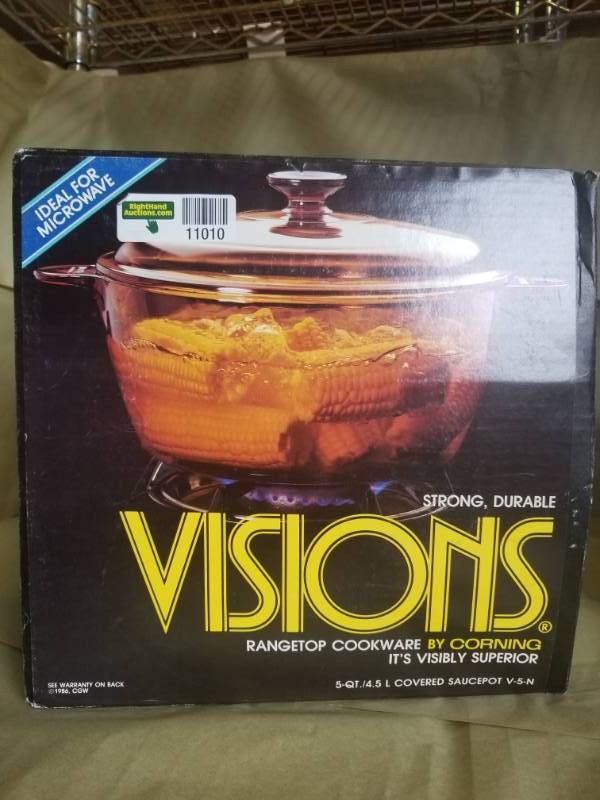 lot 11010 image: Visions Range top Cookware   By Corning  5 qt4.5 L