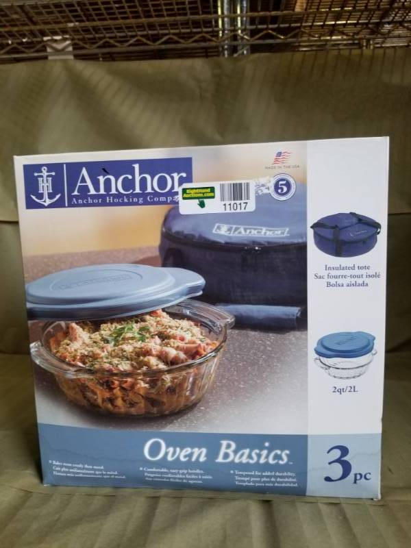 lot 11017 image: Anchor Hocking 3 PC Oven Basics