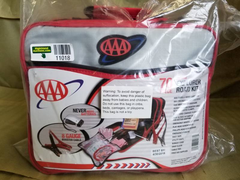 lot 11018 image: AAA 70 piece Explorer Road Kit