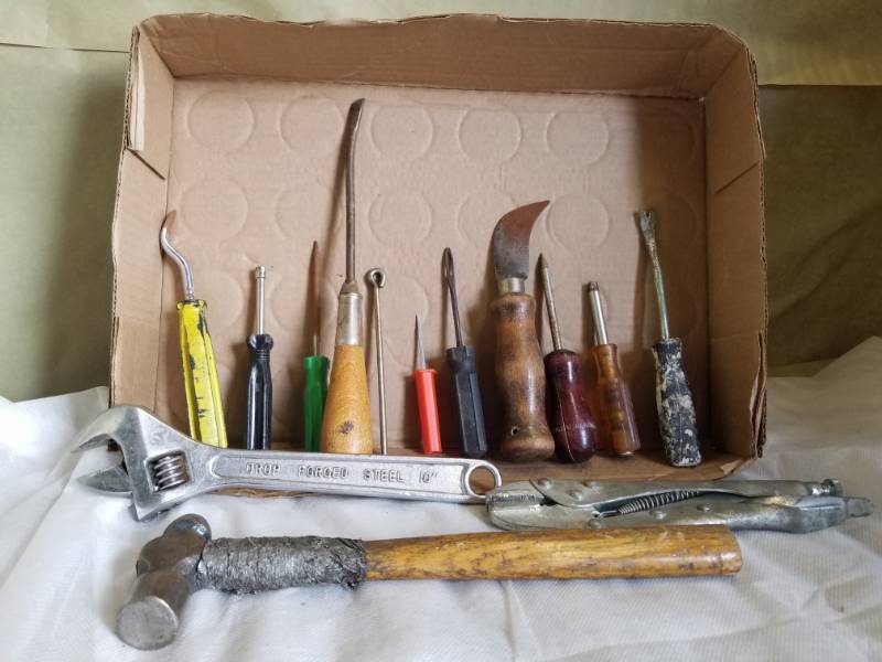 lot 11031 image: Crescent Wrench, Vise Grips and assortment of hand tools