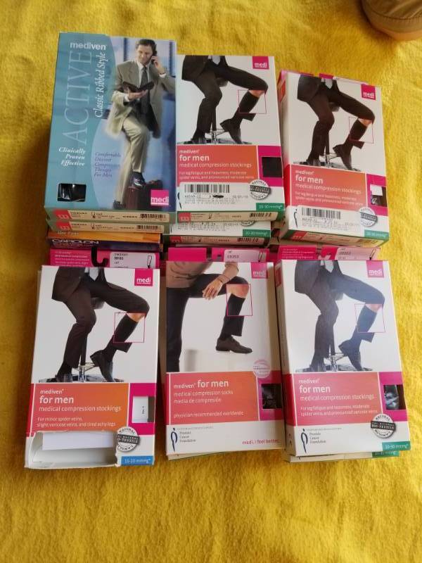lot 11038 image: Mediven Mens Calf Compression Sock