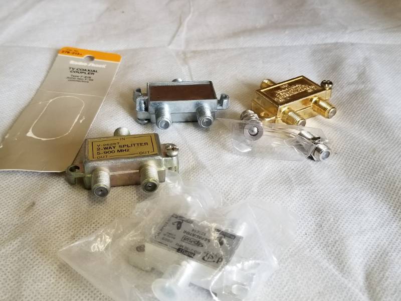 lot 11048 image: Two Way Cable Modem and Coaxial Splitters