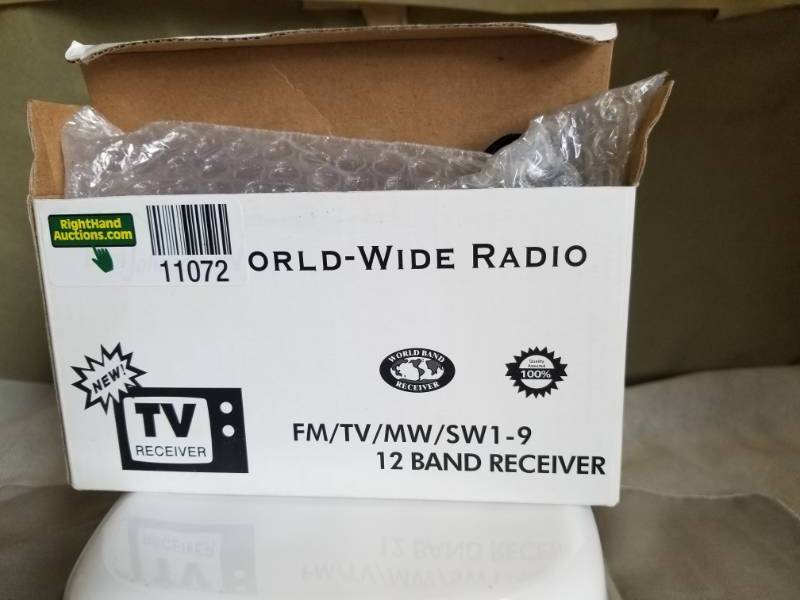 lot 11072 image: Borg Johnson World-Wide Radio, 10 Multirasp