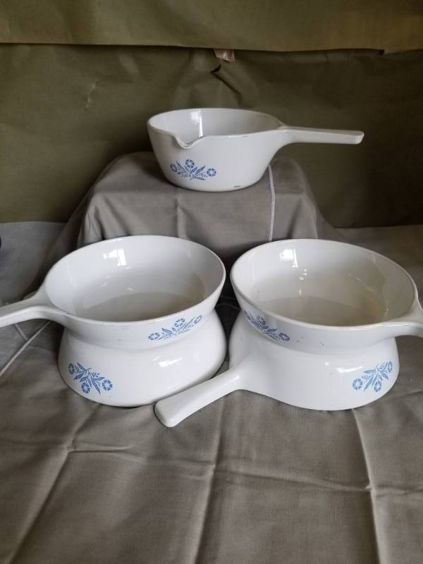 lot 11080 image: Corning ware