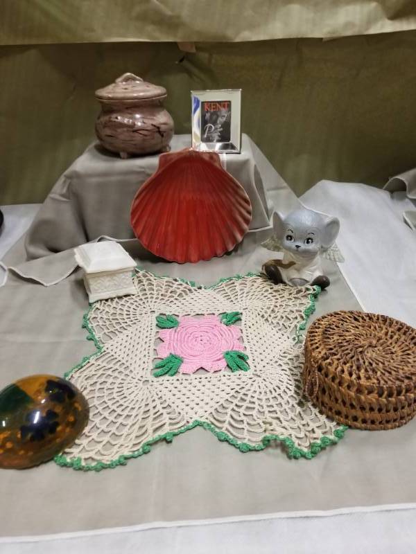lot 11088 image: Vintage Home Decor including Crocheted Vintage Doily, White, Pink, Green