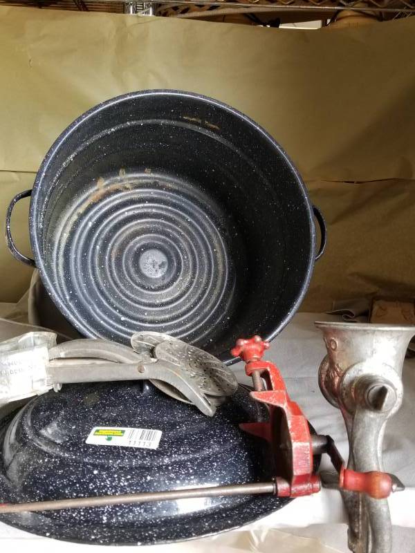 lot 11113 image: Black Granite Ware Stock Pot, Vintage metal Mouli julienne slicer, Polly Prim P20 Food Grinder, MYSTERY