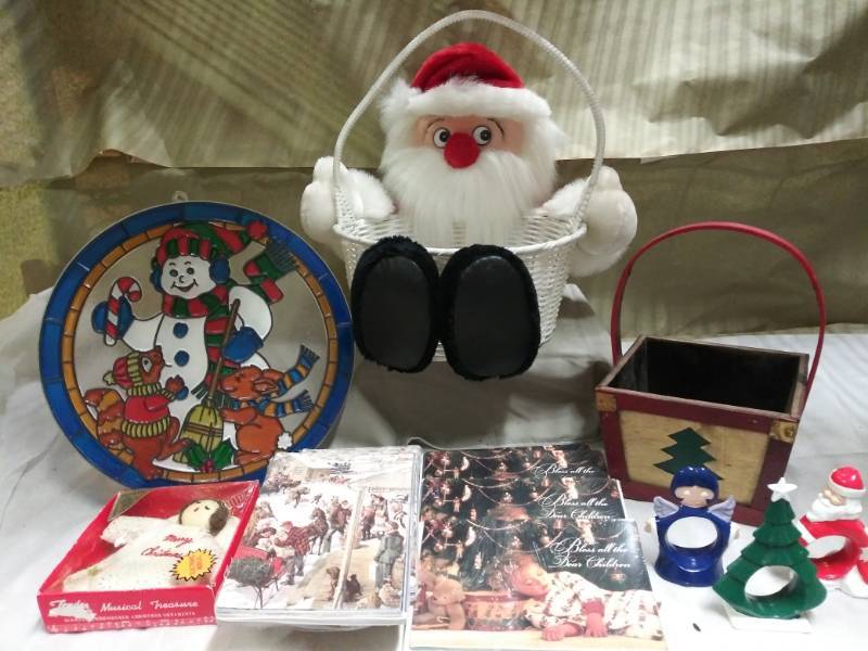 lot 11127 image: Christmas in June
