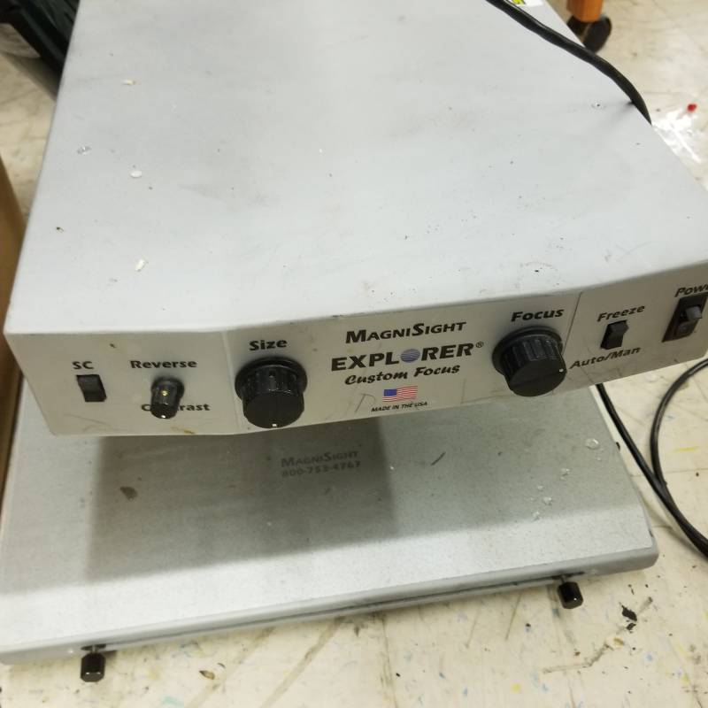 lot 12086 image: 19 MAGNISIGHT EXPLORER MSE-AC20-S CUSTOM FOCUS S-VIDEO OUTPUT LOW VISION MAGNIFIER