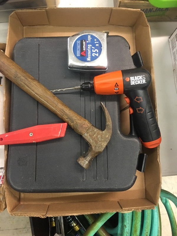 lot 12041 image: Small Tool Kit