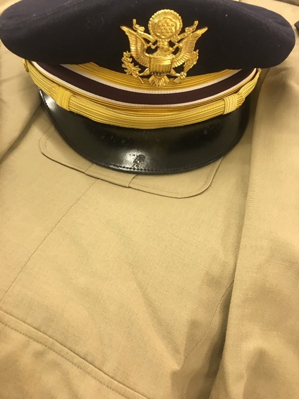 lot 12072 image: Military Suites