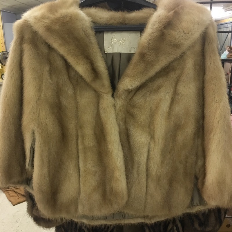lot 12070 image: Fur Coat and Jacket