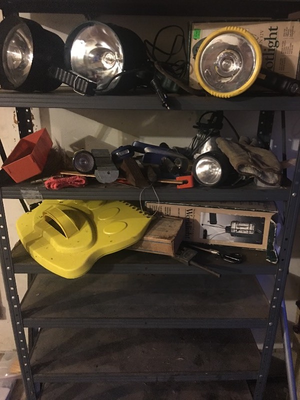 lot 11466 image: Flashlights and Spotlights