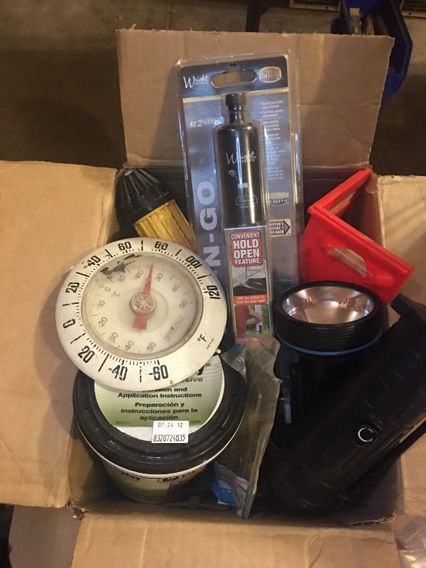 lot 11488 image: Variety Of Garage Items
