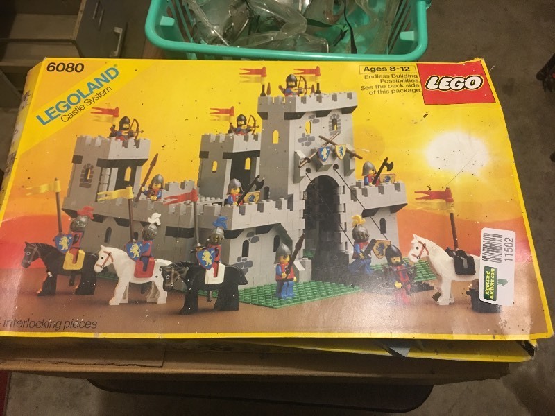 lot 11502 image: Legos