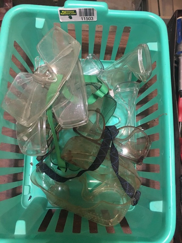 lot 11503 image: Saftey Goggles