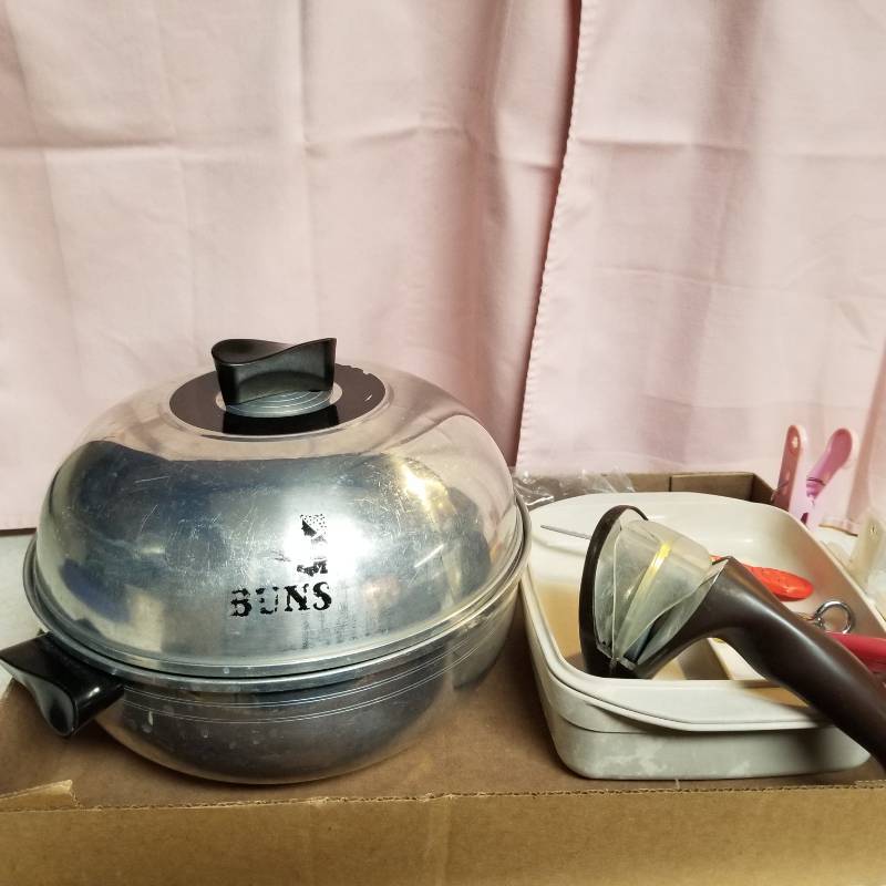 lot 11555 image: VINTAGE WEST BEND ALUMINUM 3 PC. SERVING OVEN aka BUN WARMER BLACK HANDLES USA, Cutco Honing Stone Blade Knife Sharpener Vintage
