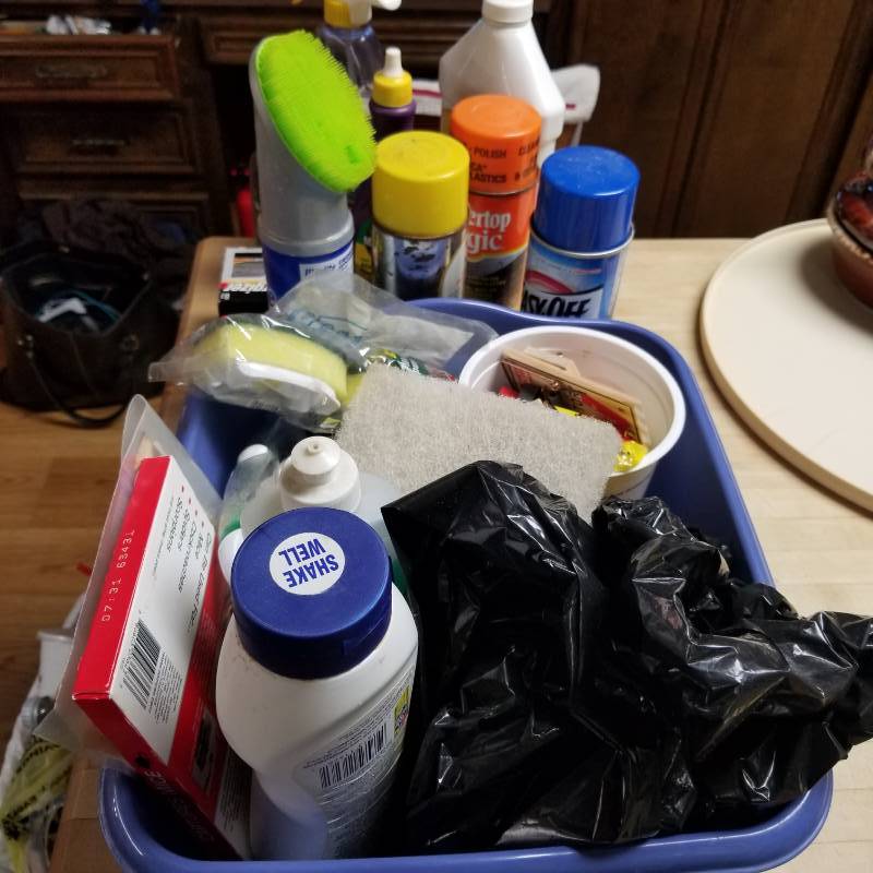 lot 11612 image: Kitchen Under the Sink Chemicals