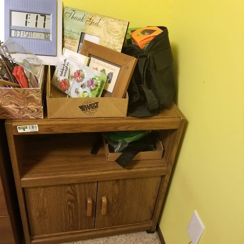 lot 11673 image: Microwave Stand, Atomic Clock and Home Decor