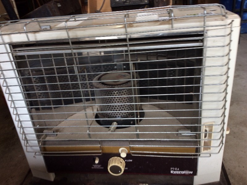 lot 11527 image: Gas Heater