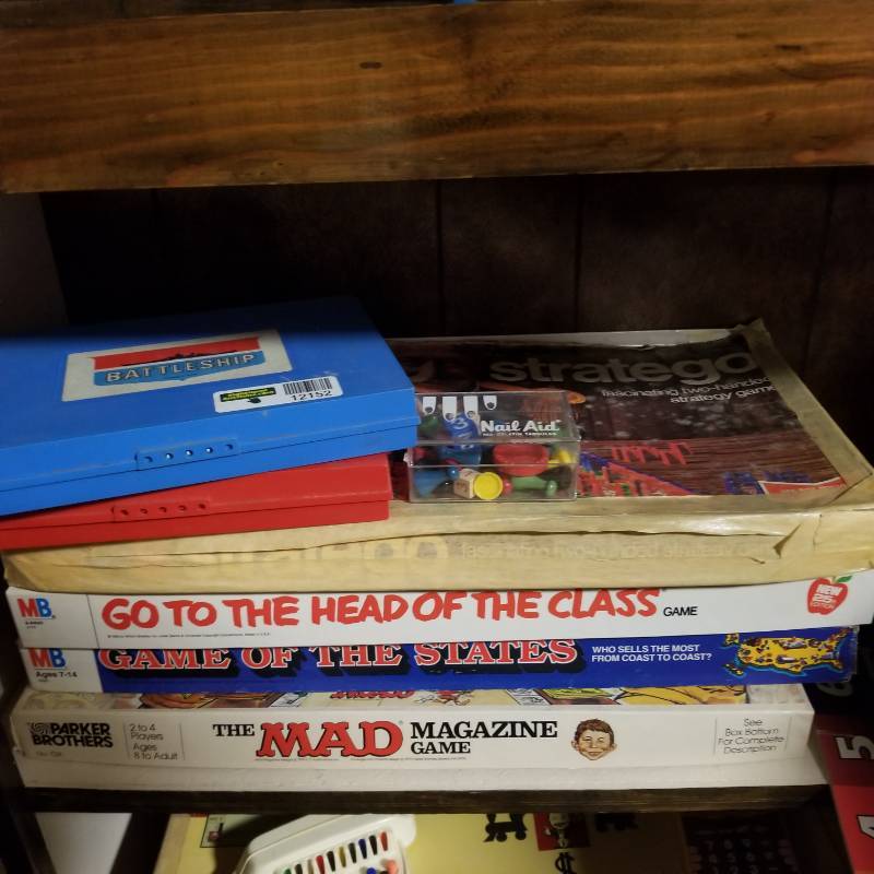 lot 12152 image: Vintage Games including Monopoly, Sorry, Madd, Battleship, Checkers, Clues and others