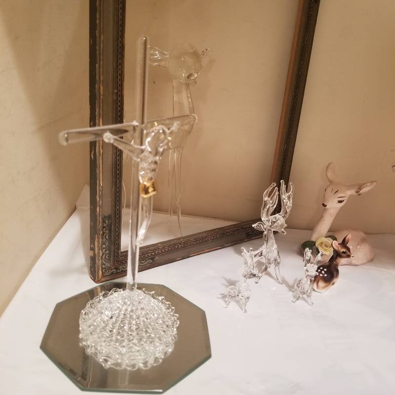 lot 12202 image: GlassCrystal Crucifixion on Mirror, Vintage Frame, Tall GlassCrystal Deer, Small GlassCrystal Figurines of Adult and two smaller Deer, Ceramic Deer.