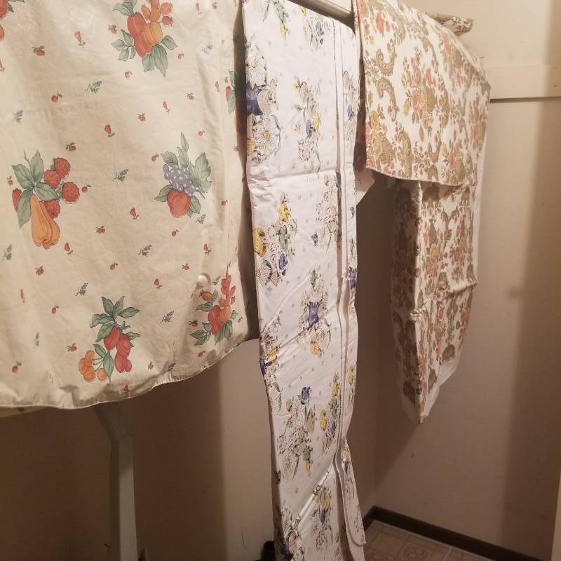 lot 12228 image: Vintage Vinyl Tablecloths with Flannel Backing