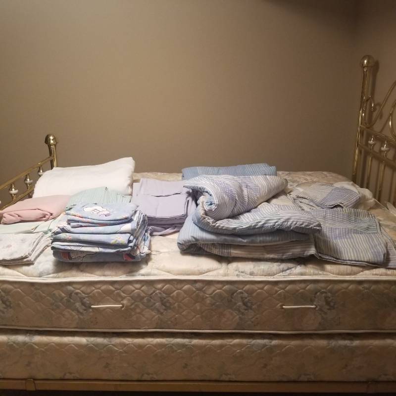 lot 12235 image: Bedding for Queen Size Bed