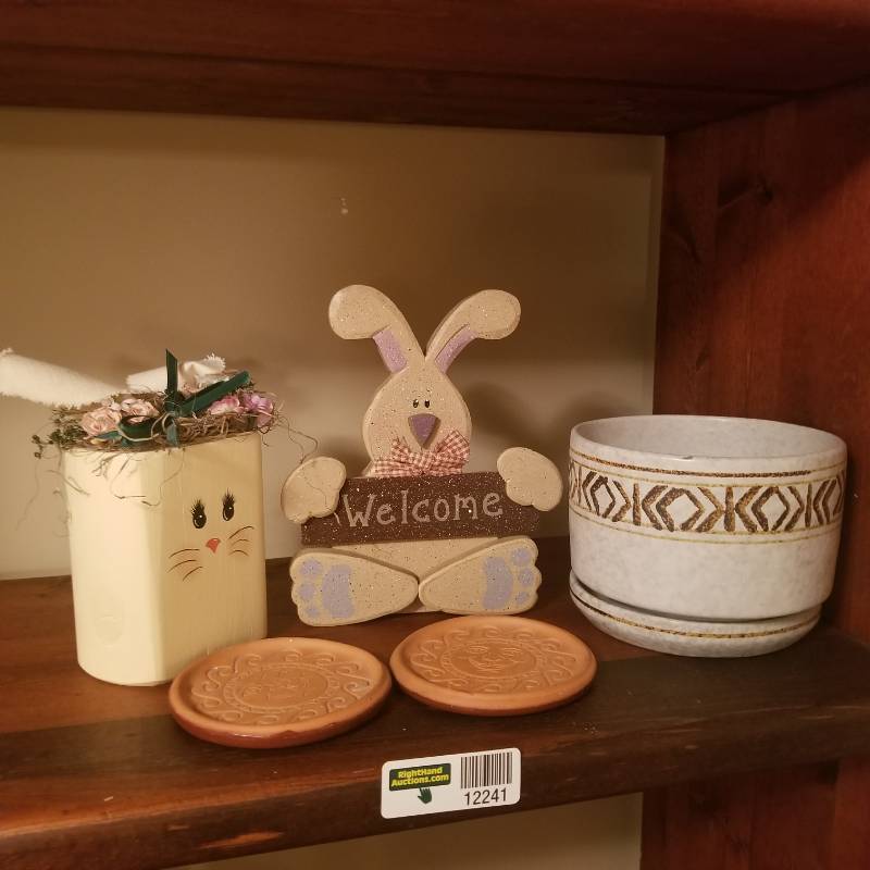 lot 12241 image: Decorative Planter, Wood Rabbits