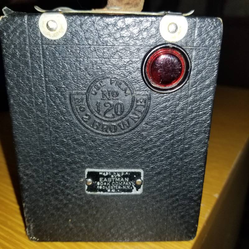 lot 12685 image: Kodak Brownie Number 2