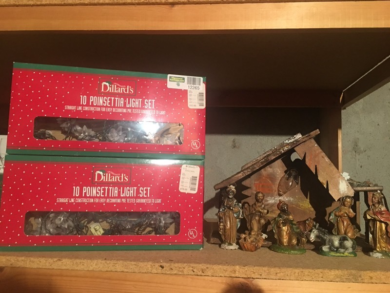 lot 12265 image: Beautiful Vintage Nativity Set, two Dillions Poinsetta Light Set