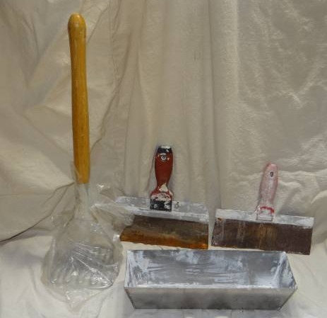 lot 4035 image: Drywall Mud Tools - Mixer, Tray, 2 Trowels