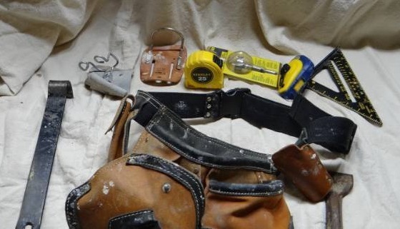 lot 4067 image: Nice Carpenters Lot - Tool Nail Belt, Wonderbar, Square, Chalk line, Chisel, 25 STANLEY Tape, and an Expensive 1 12 Forstner Bit