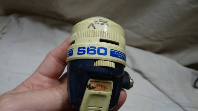lot 4111 image: Daiwa S60 Fishing Reel