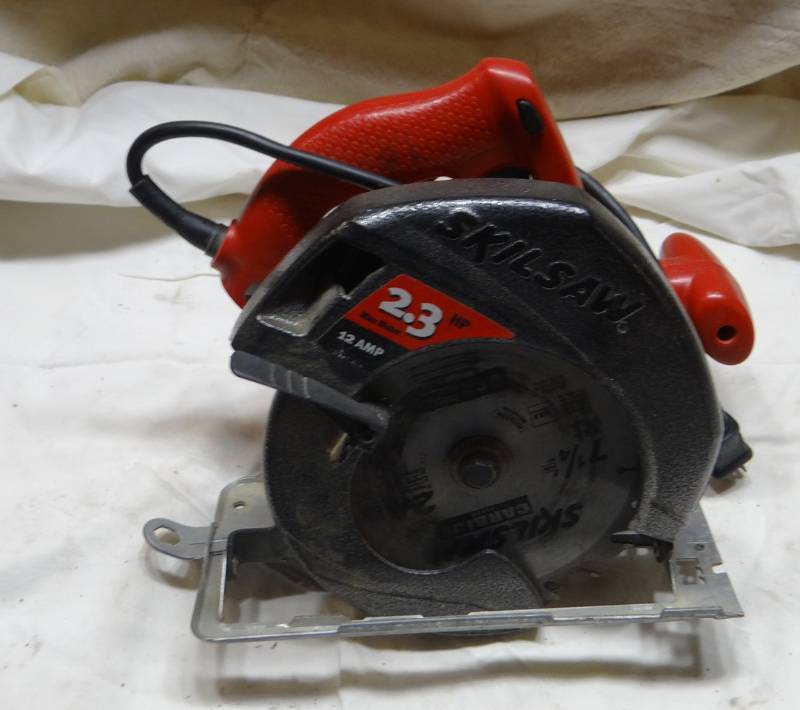 lot 4142 image: Skil Circular Saw