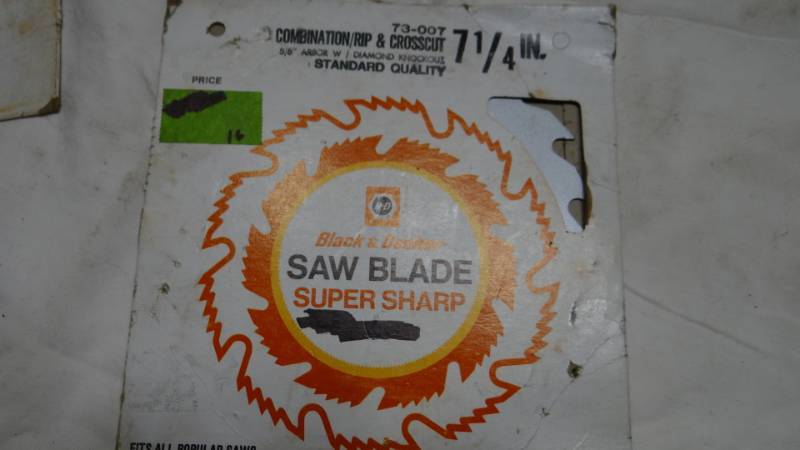 lot 4149 image: Black and Decker Circular Saw Blade - Still in the Package