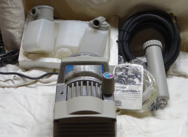 lot 4154 image: Air Compressor for Spray Applications