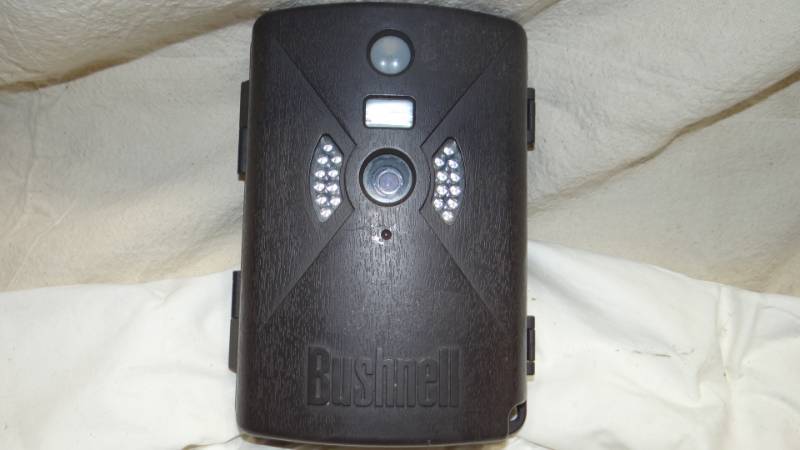 lot 4172 image: Trail Camera - Bushnell