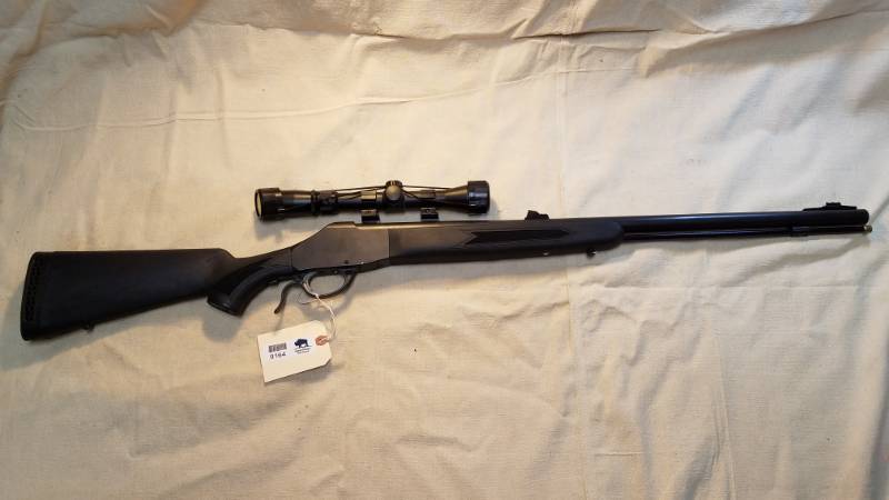 lot 9164 image: Knight Revolution .50 Caliber Muzzleloader WITH Pine Ridge Scope - NICE
