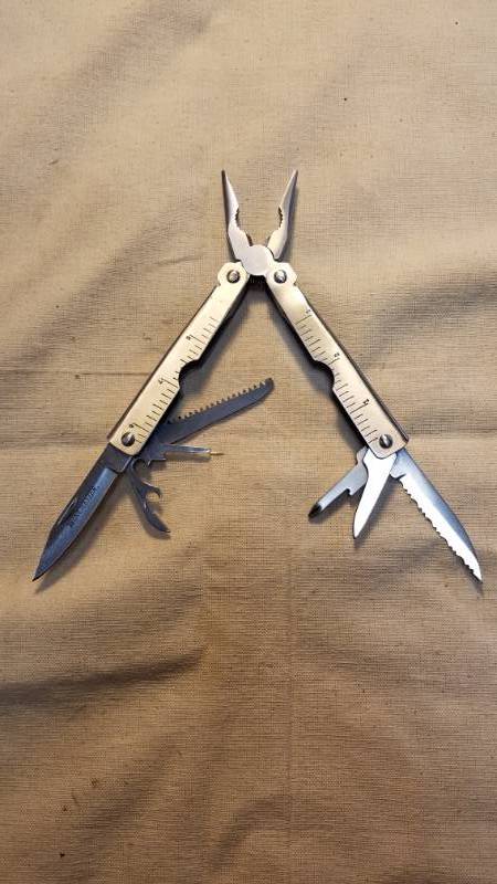 lot 9172 image: Winchester Pocket Multi Tool - Check it out