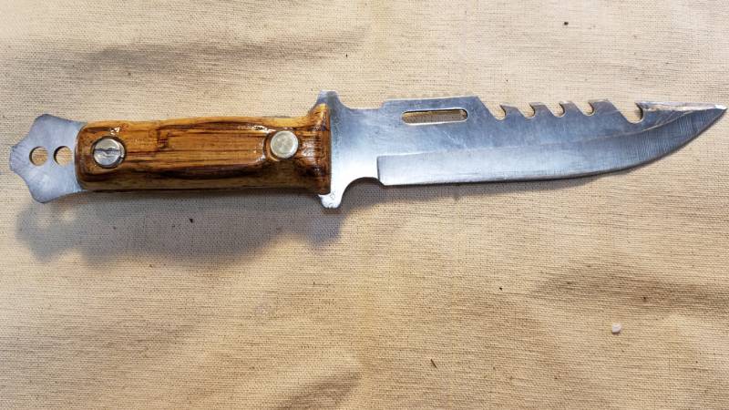 lot 9181 image: Fixed Blade Knife