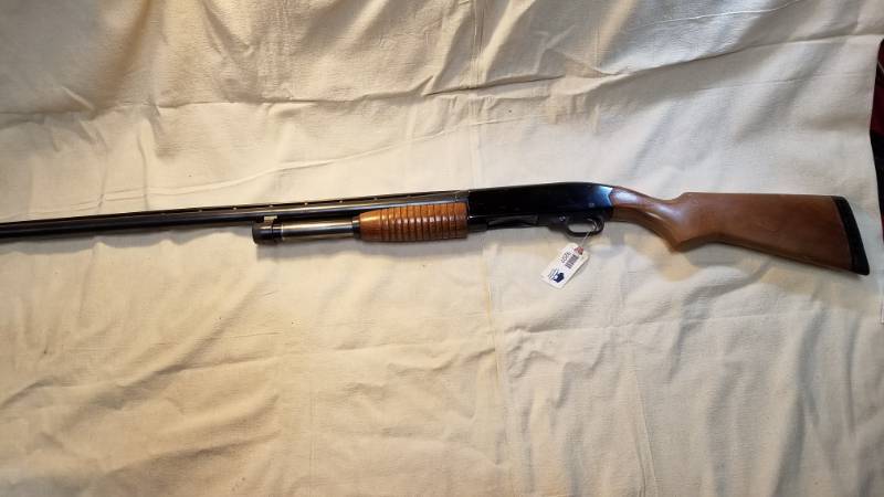 lot 9207 image: Winchester Model 120 12 ga