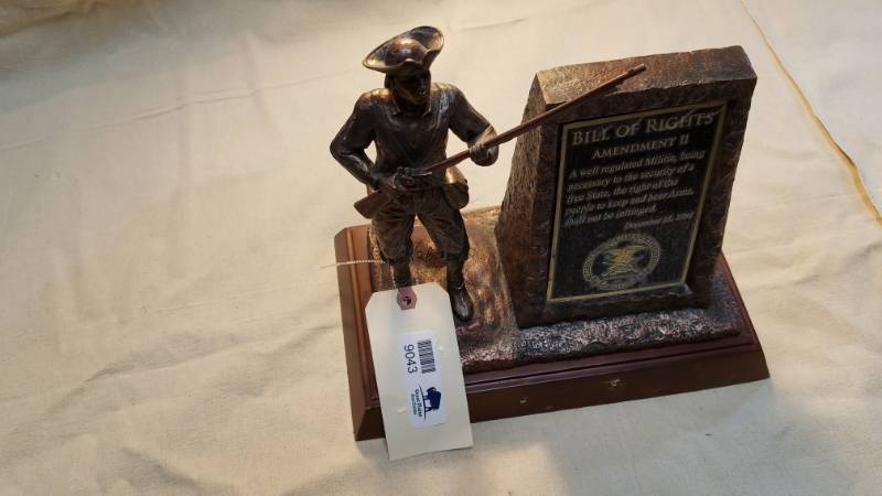 lot 9043 image: Bill of Rights  Minuteman Statue