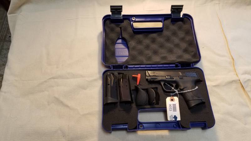 lot 9053 image: Smith & Wesson M&P 40C (In the factory box with 2 Extra Mags and Accessories)