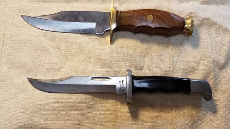 lot 9065 image: 2 Hunting Knives - One Bid (old sheath thrown in for free)